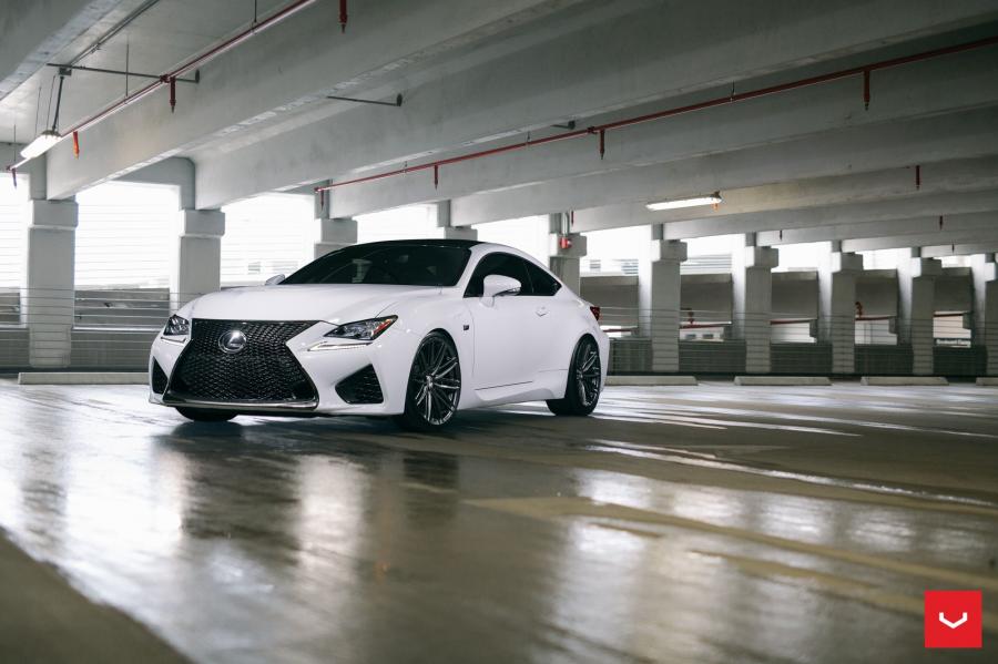  Lexus RC F on Vossen Wheels (VFS4) 2017 года  (фото 5 из 11)
